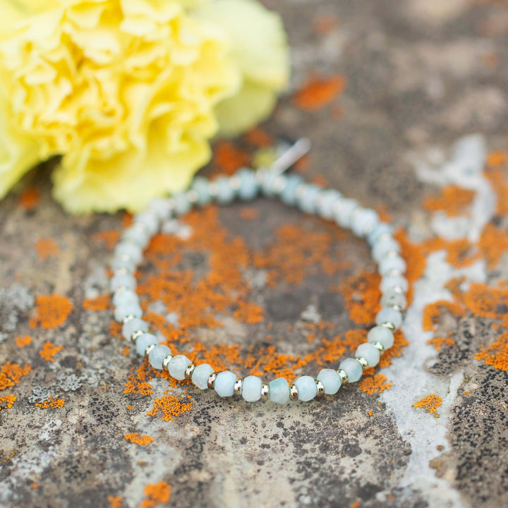 aquamarine natural beaded bracelet 