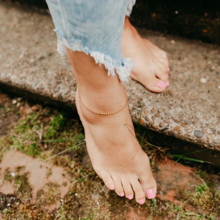 dainty gold beaded anklet